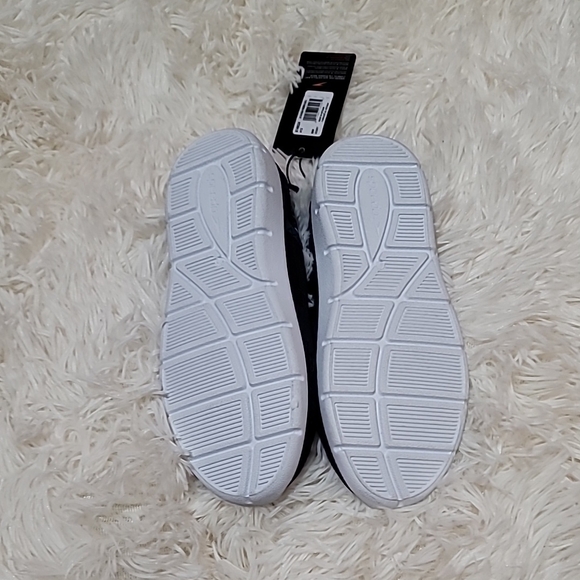 Speedo, Navy Water Shoes, Girls , juniors size medium - Picture 3 of 5